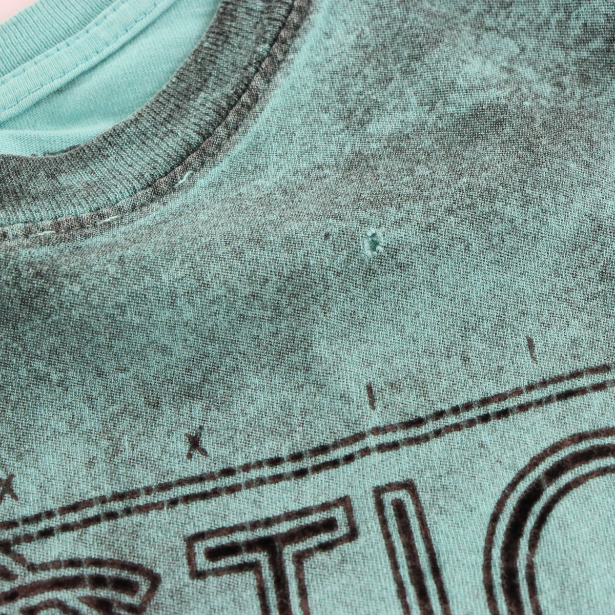AFFLICTION 'American Customs' Vintage Turquoise & Black Velvet Detail USA Made Y2K Tee (M TALL)