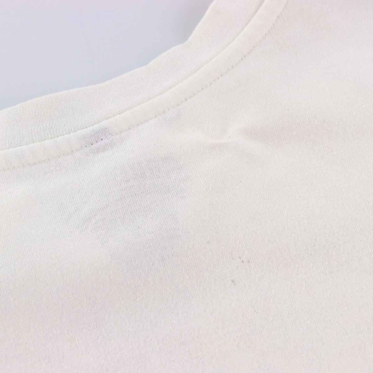 SOUTHPOLE Vintage Y2K Winged Cross Velvet Detail White T-Shirt (L TALL)