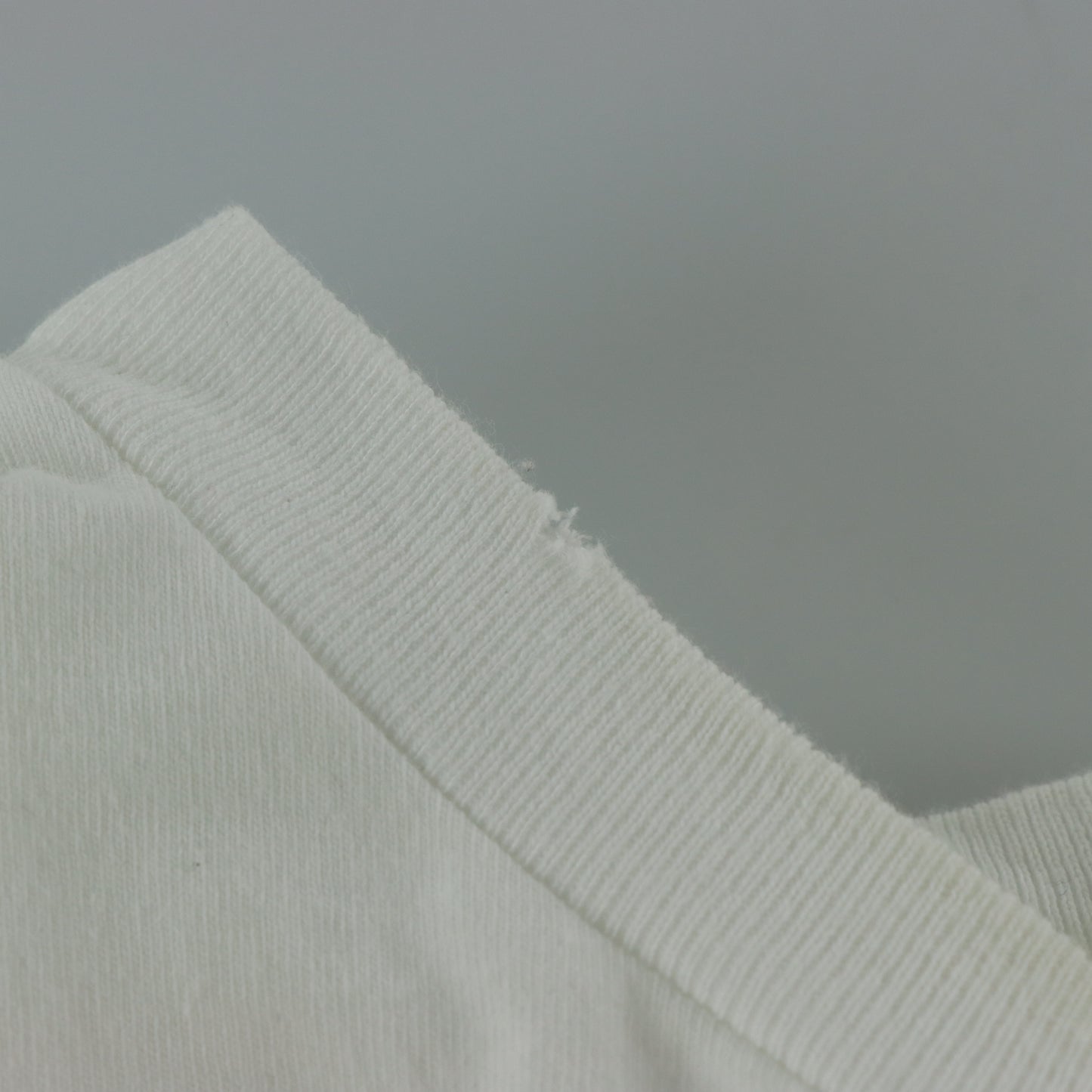 NIKE Red & Navy Big Centre Swoosh Outline White T-Shirt (L)