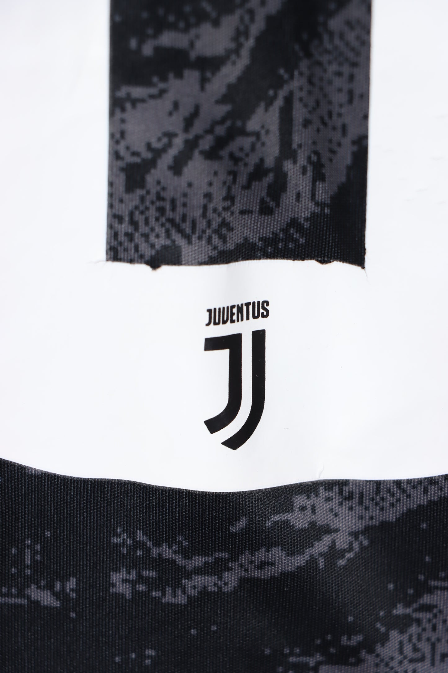 BOOTLEG Juventus 2019/2020 'Mati' #10 Goalkeeper Soccer Jersey (M)