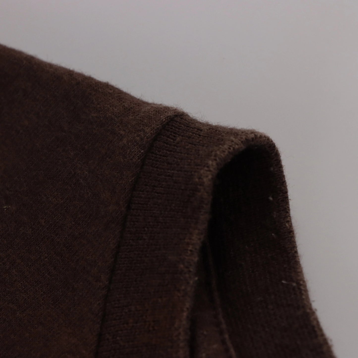 NIKE Athletics Square Logo Brown T-Shirt Canada Made Tee (S) - Vintage Sole Melbourne