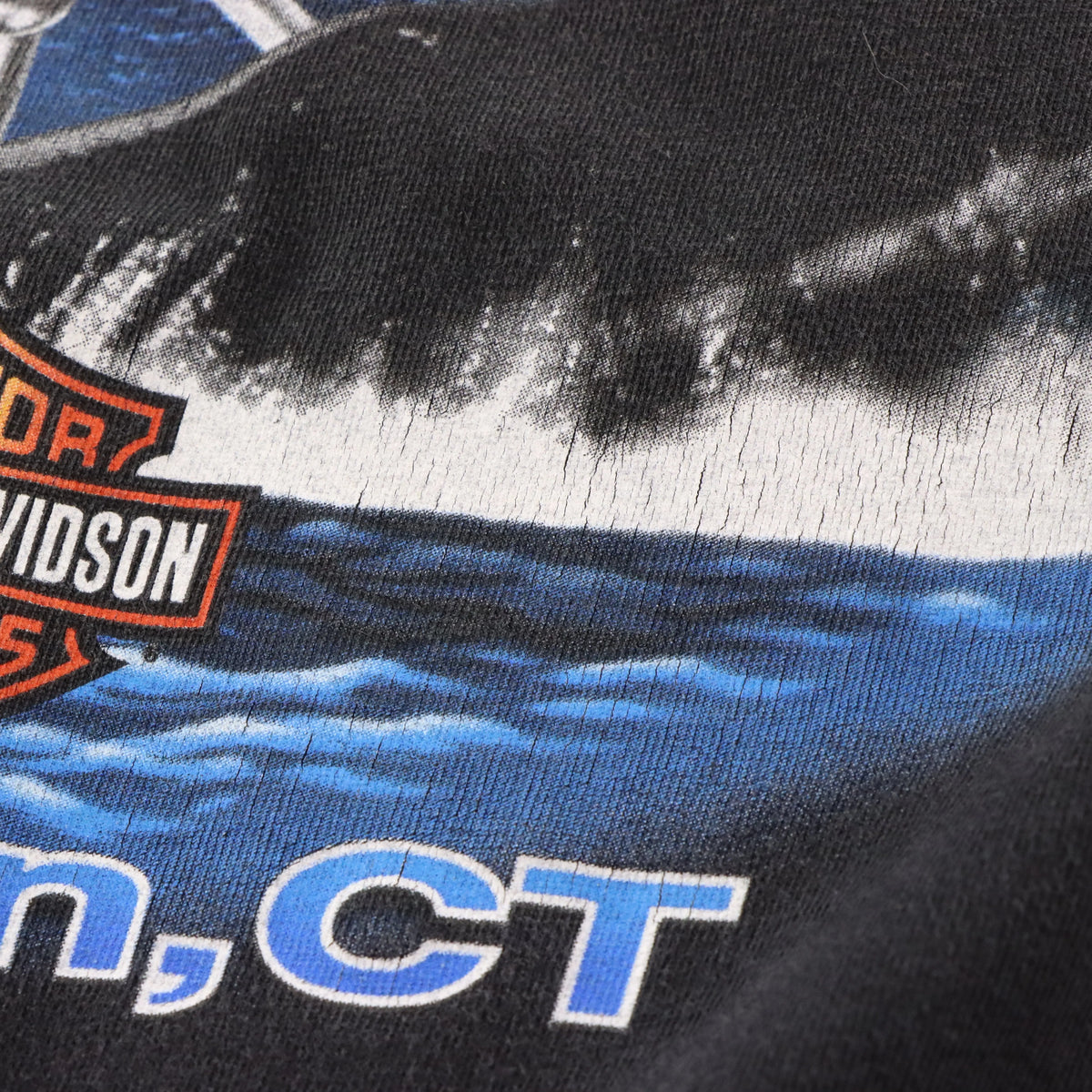 HARLEY DAVIDSON New London County Ship USA Made Vintage Black Motorcycle Tee (XL)