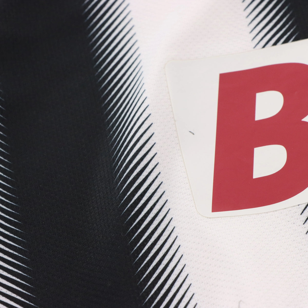 NIKE Juventus 2011/2012 Signed Home Jersey (L)