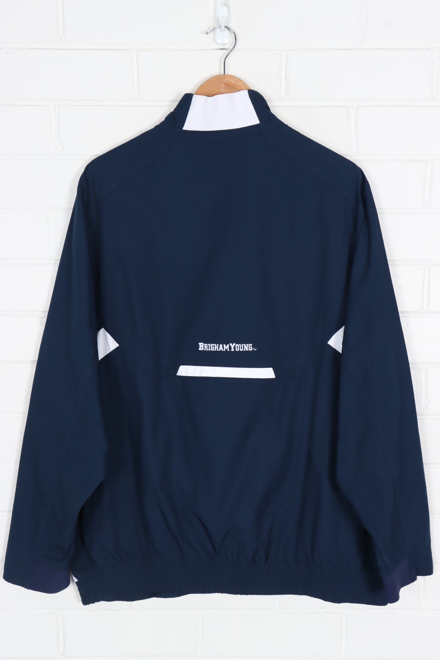 NIKE Embroidered Brigham BYU Cougars 1/4 Zip Windbreaker (XL)