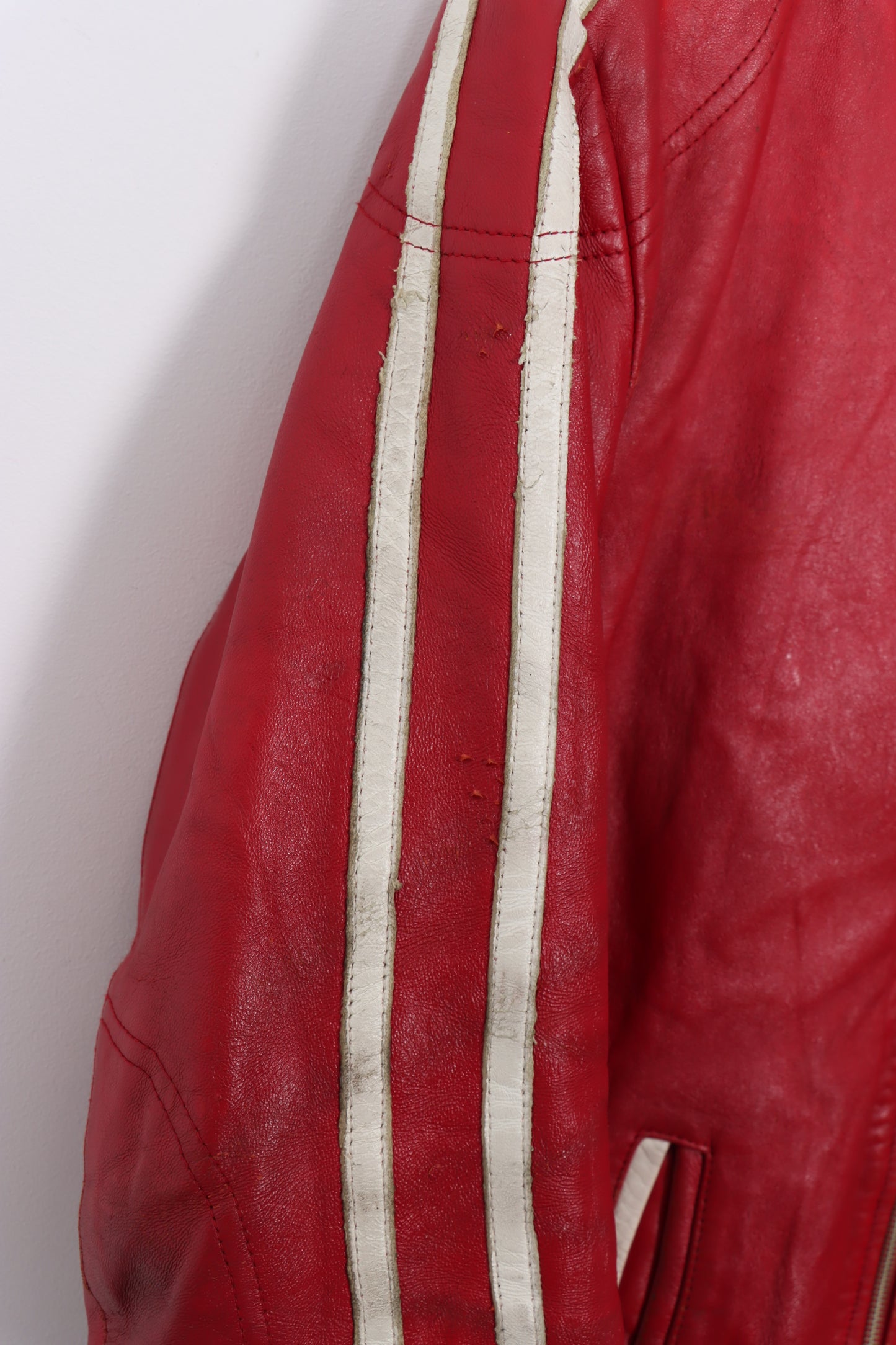 AVIREX Red & White Embroidered Patch Leather Jacket (Women's XXL)