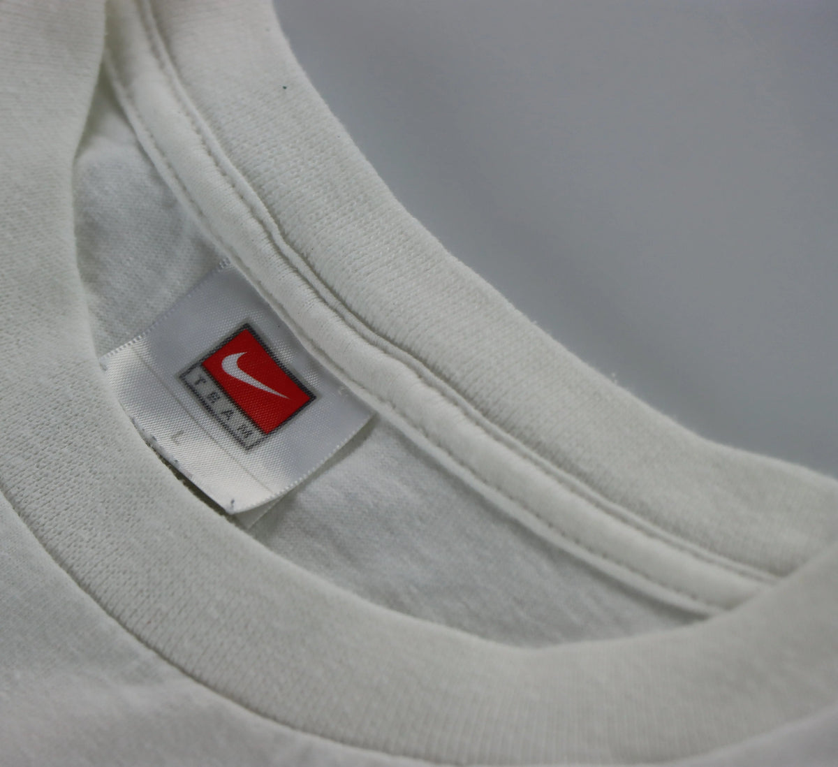 Vintage NIKE San Francisco Giants Gradient Print White T-Shirt (L)