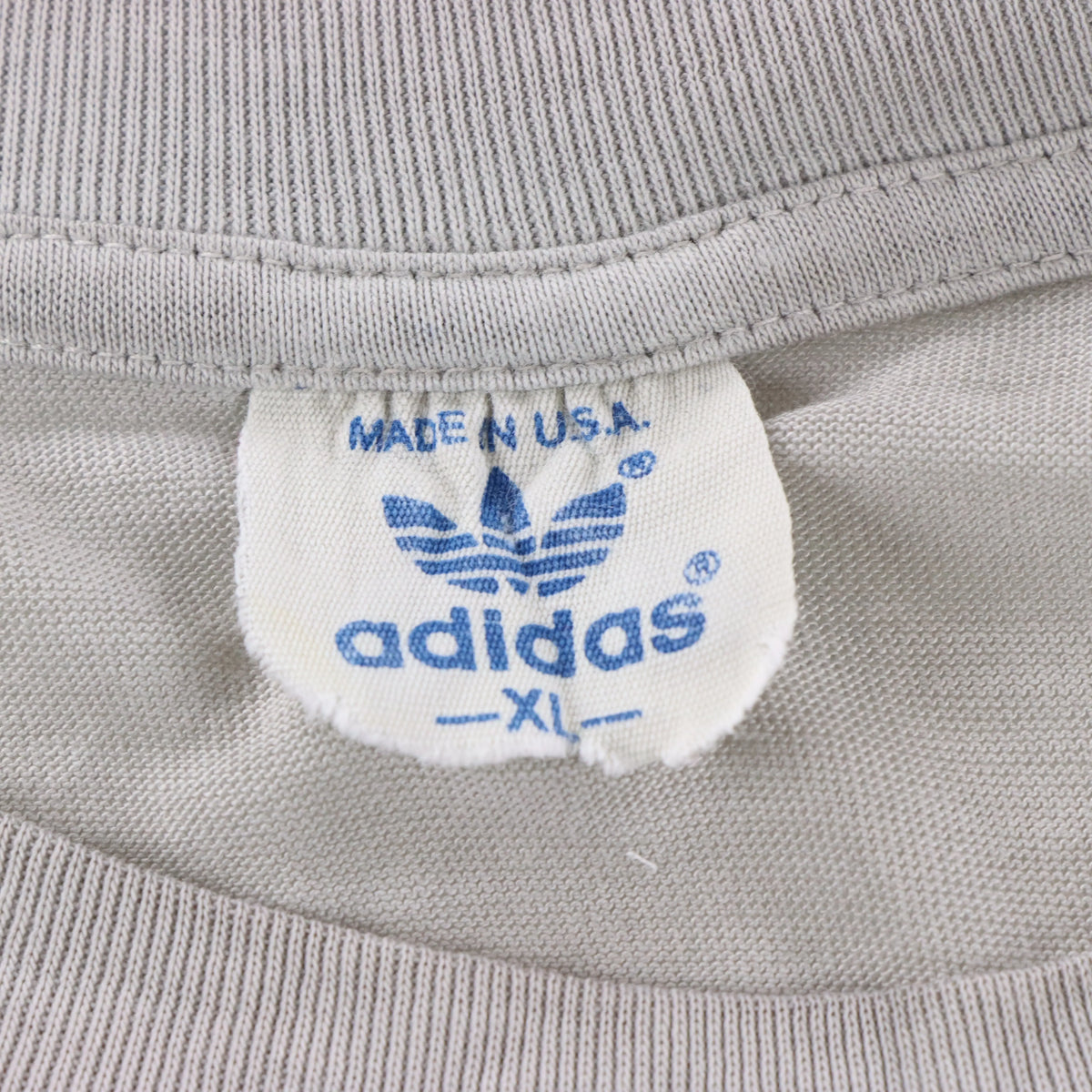 Vintage ADIDAS Patrick Ewing Single Stitch USA Made Light Grey T-Shirt (L TALL) Vintage Sole Melbourne