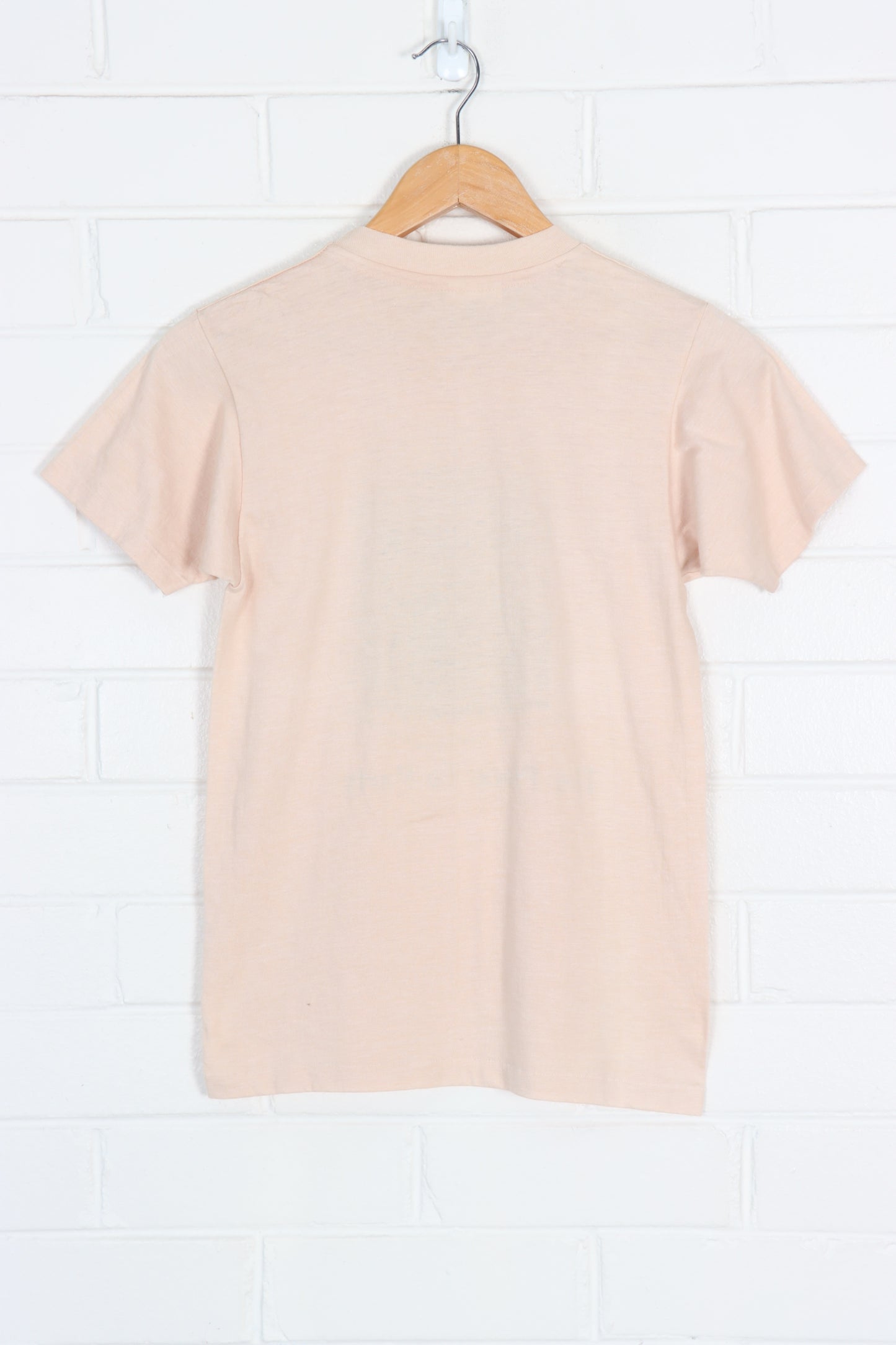 Madison Square Garden 'The Place To Party' Single Stitch Beer Tee (XS)