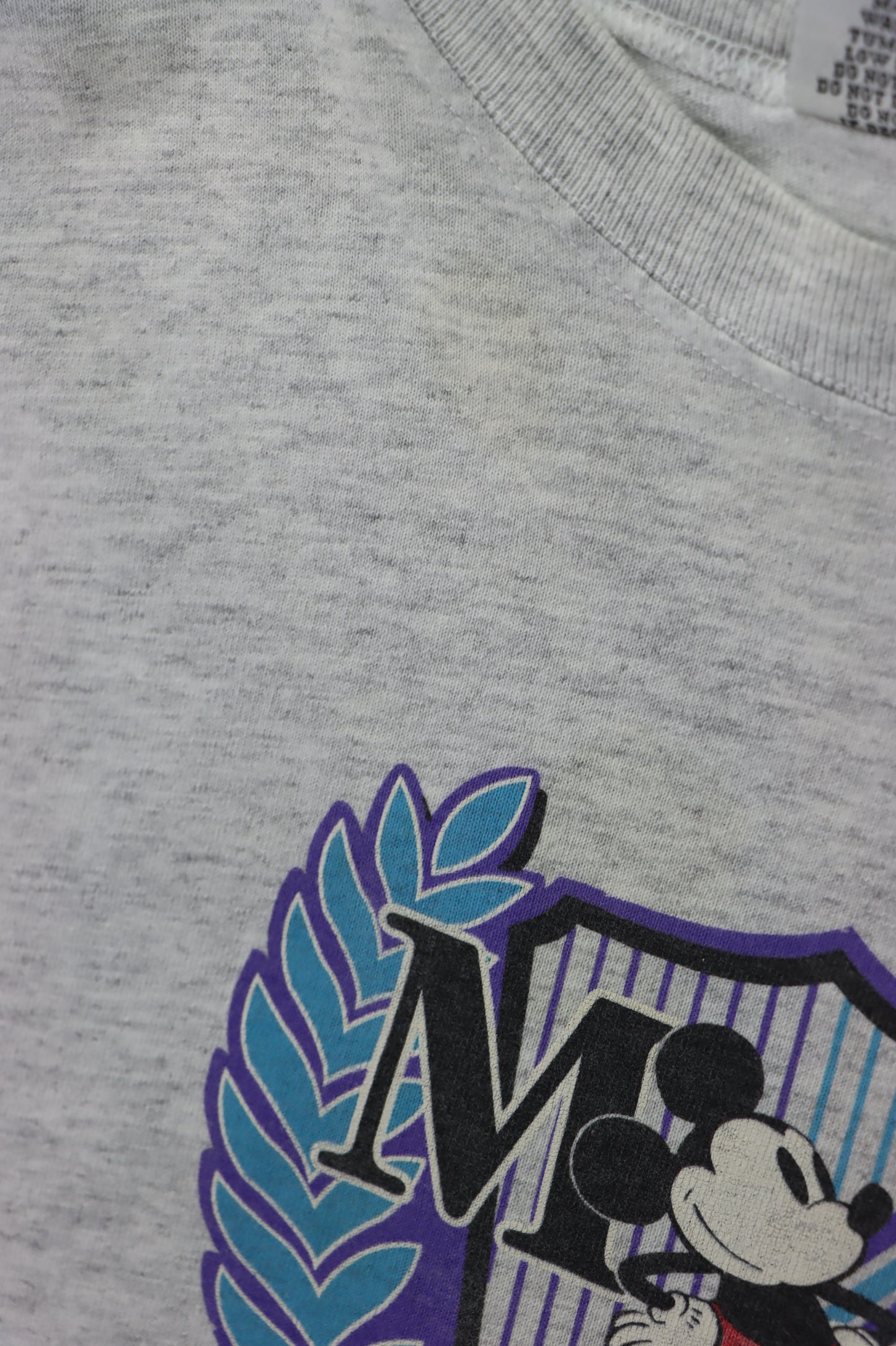 DISNEY Mickey Mouse Purple & Teal College USA Made T-Shirt (XL)