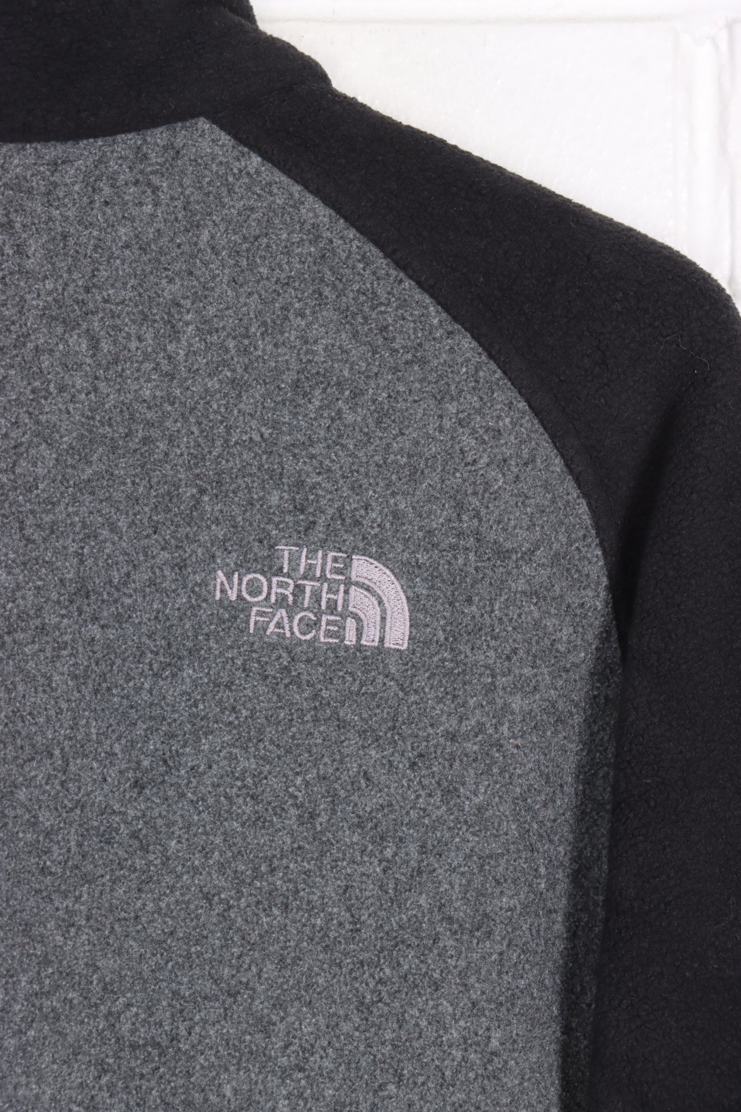 THE NORTH FACE Two Tone Grey Zip Up Fleece (XL) - Vintage Sole Melbourne
