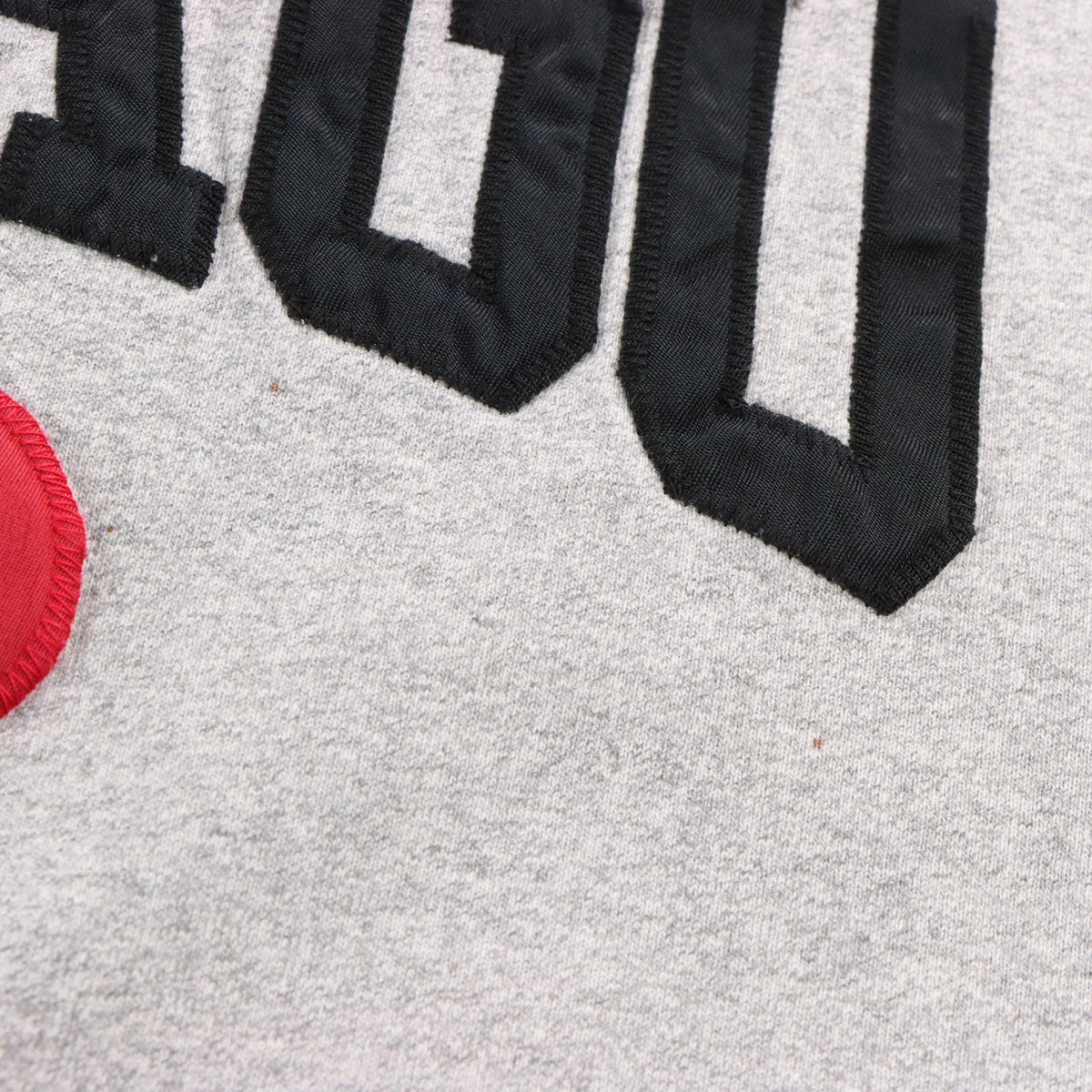 Vintage Chicago Bulls NBA Spell Out Patch USA Made Grey Sweatshirt (XXL-XXXL) Vintage Sole Melbourne