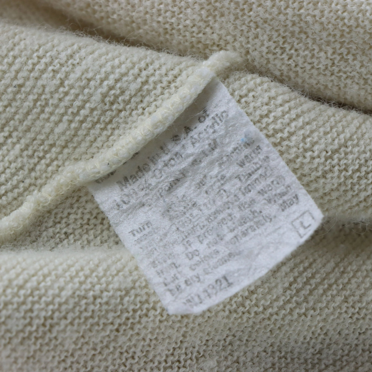 Vintage CHRISTIAN DIOR Monsieur Embroidered USA Made Beige Kit Cardigan (L) Vintage Sole Melbourne