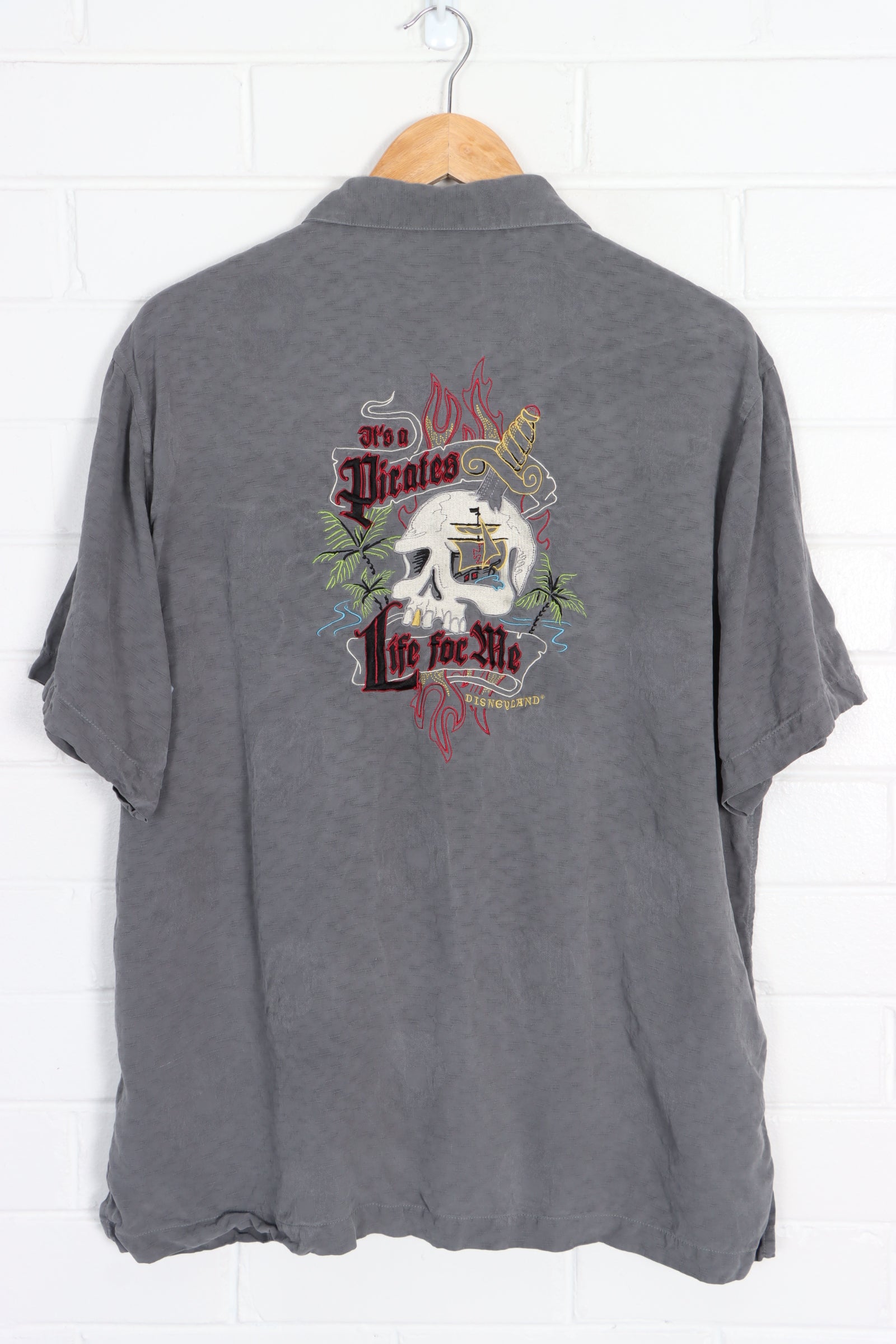 DISNEY Disneyland Pirates of the Caribbean Embroidered Silk Shirt (M-L) - Vintage Sole Melbourne