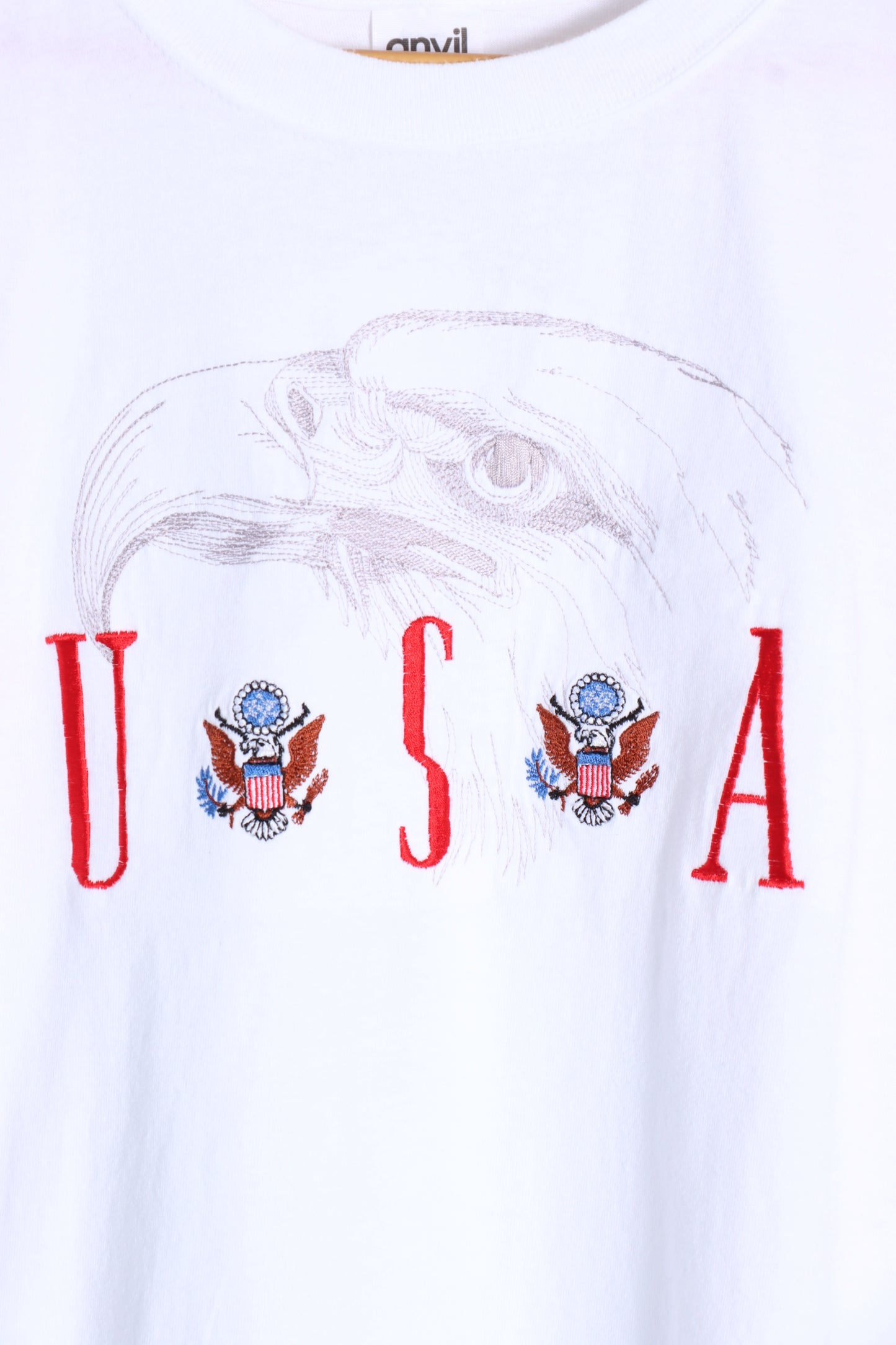 USA Bald Eagle & Crest Silver Detail Embroidered T-Shirt (XL) - Vintage Sole Melbourne