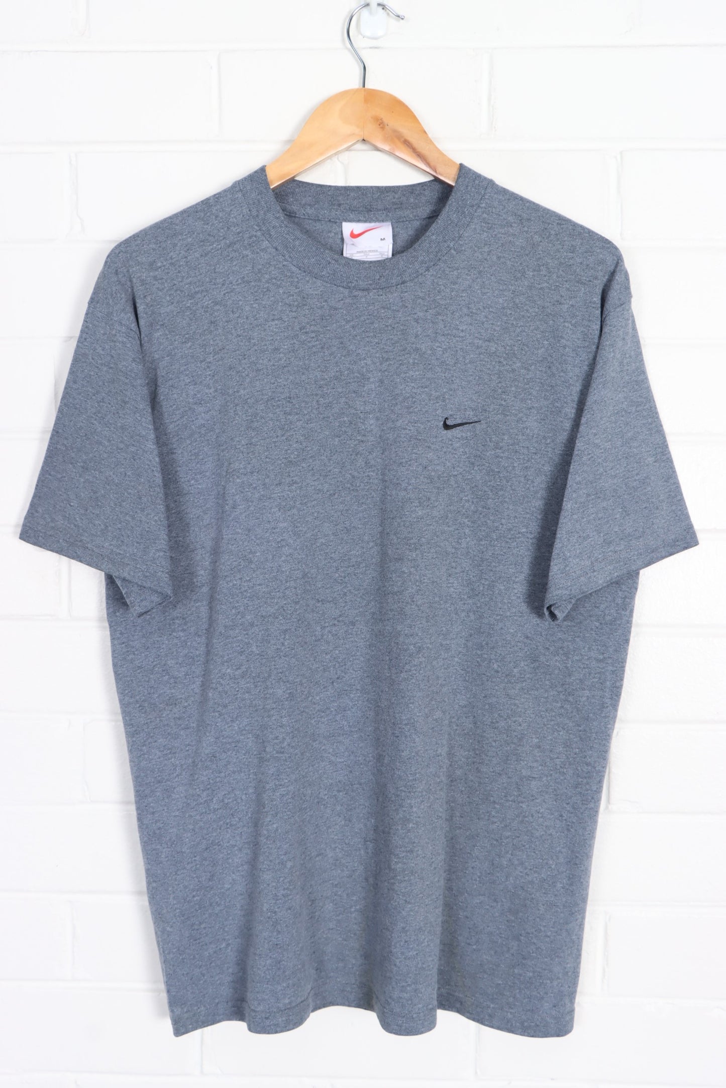 NIKE Silver Grey Swoosh Logo T-Shirt (M-L) - Vintage Sole Melbourne