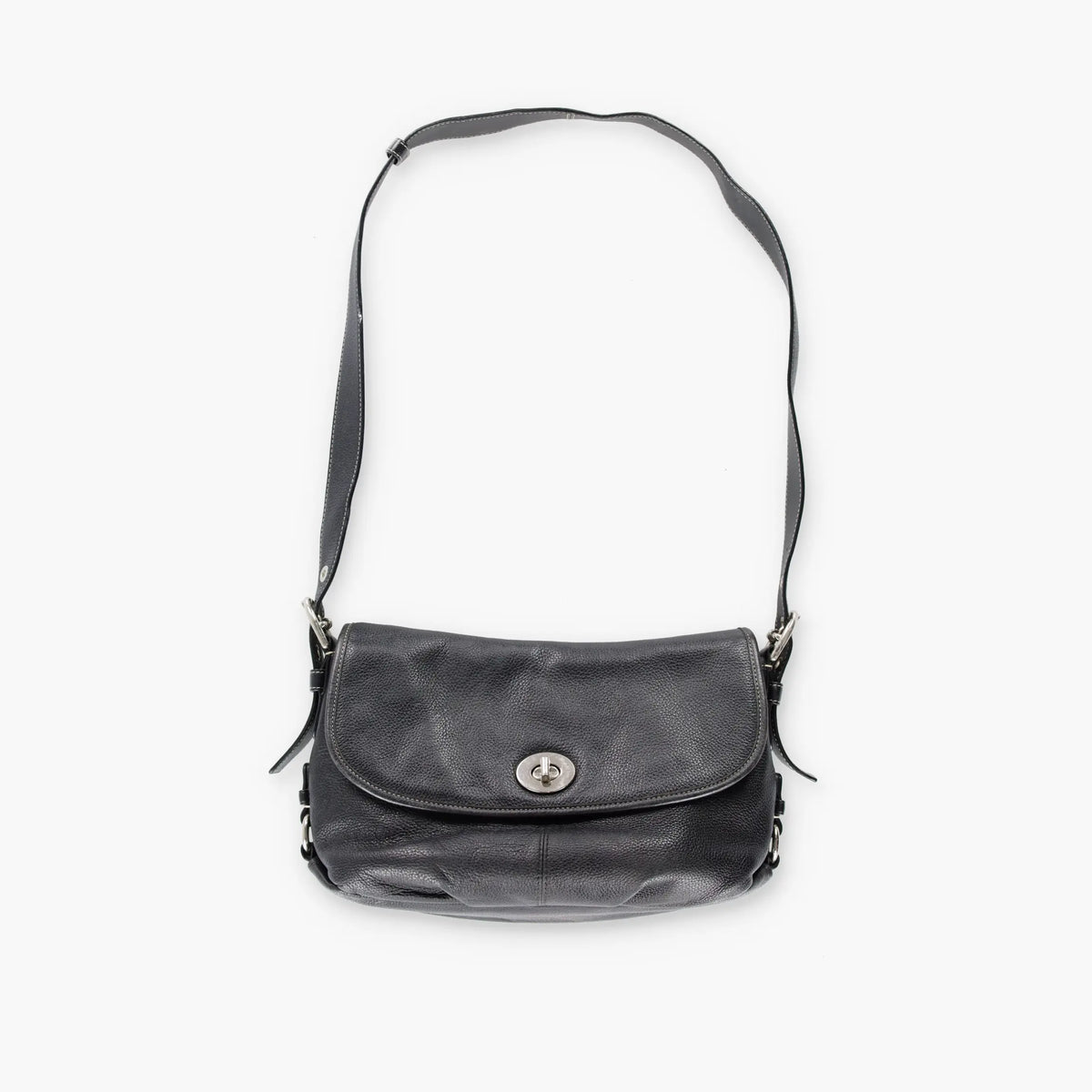 Vintage COACH C1069 F15170 Legacy Turnlock Flap Crossbody Black Leather Satchel Bag