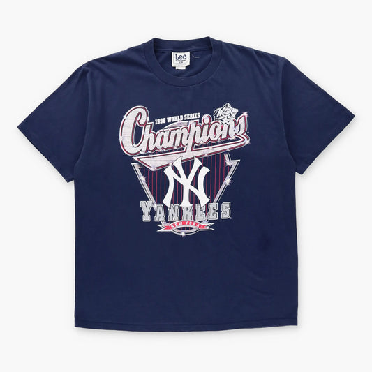 Vintage 1998 LEE SPORT New York Yankees MLB World Series Champions Roster Navy Tee (XL)