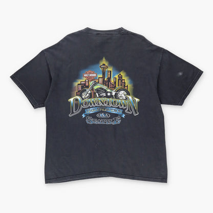 Vintage HARLEY DAVIDSON 'Downtown Seattle' USA Made Motorcycle Tee (XL)