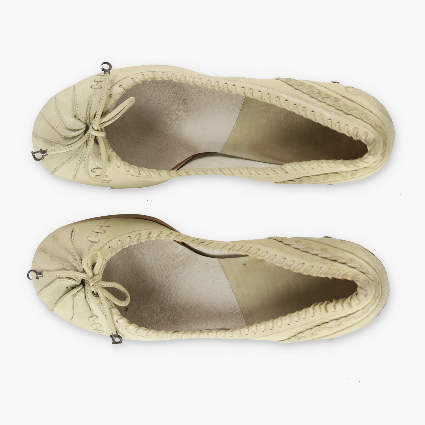 DIOR Beige Whip Stitch Bow Beige Tortoise Heels (39)