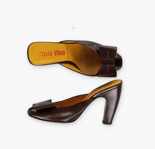MIU MIU Vintage Brown Leather Bow Mule Heels (37)