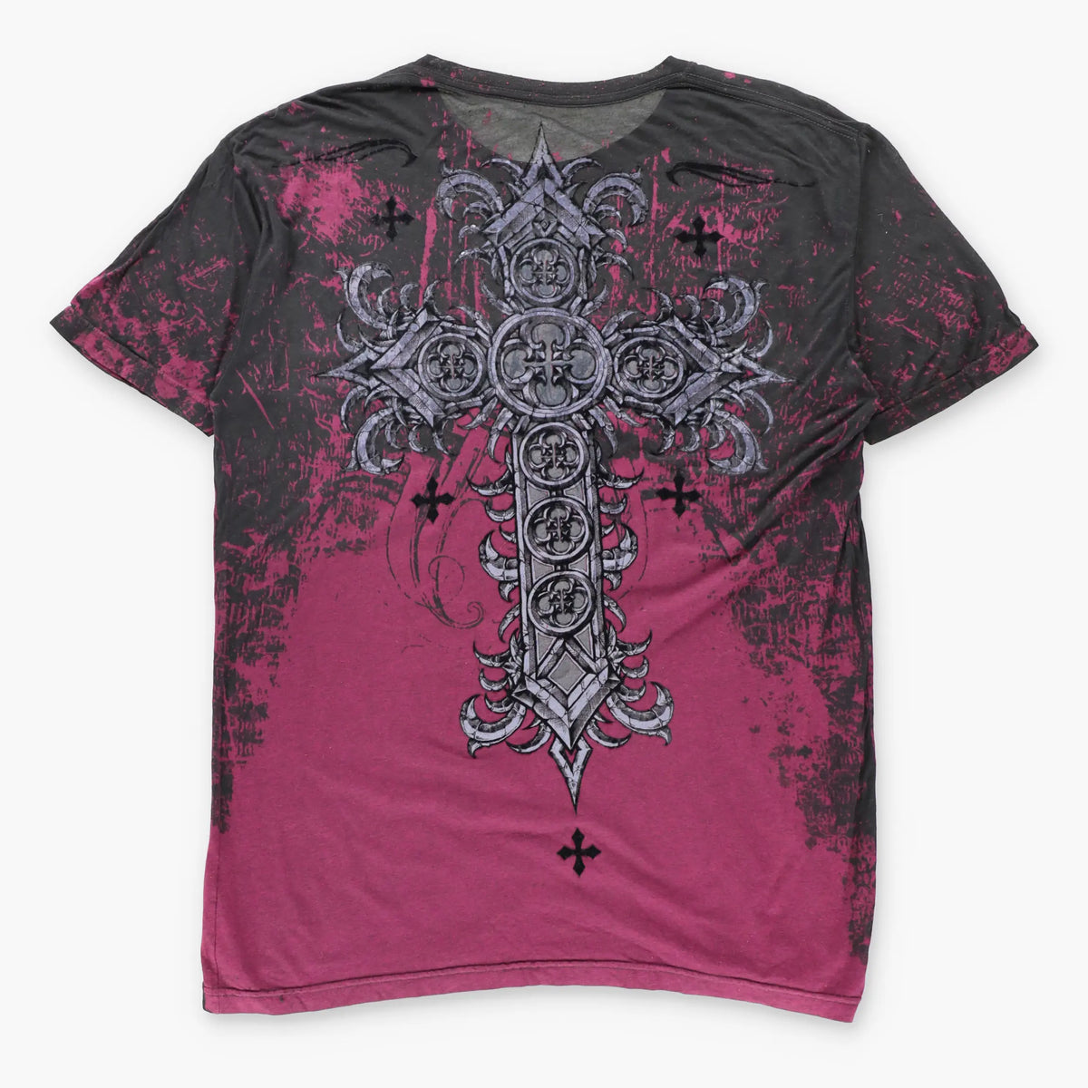 Vintage AFFLICTION Red & Black Velvet Spell Out Logo USA Made Y2K Cross T-Shirt (L-XL TALL)
