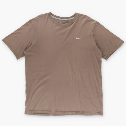 NIKE Embroidered Swoosh Logo Brown & White Tee (XL)