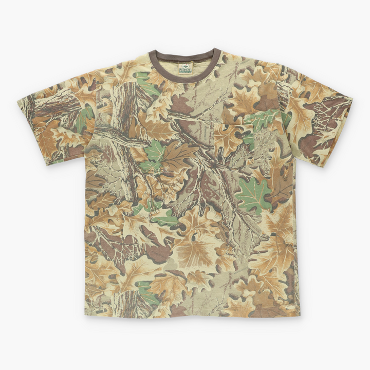 REDHEAD Realtree Front Pocket Camo Leaf Print Hunting Tee (XL)