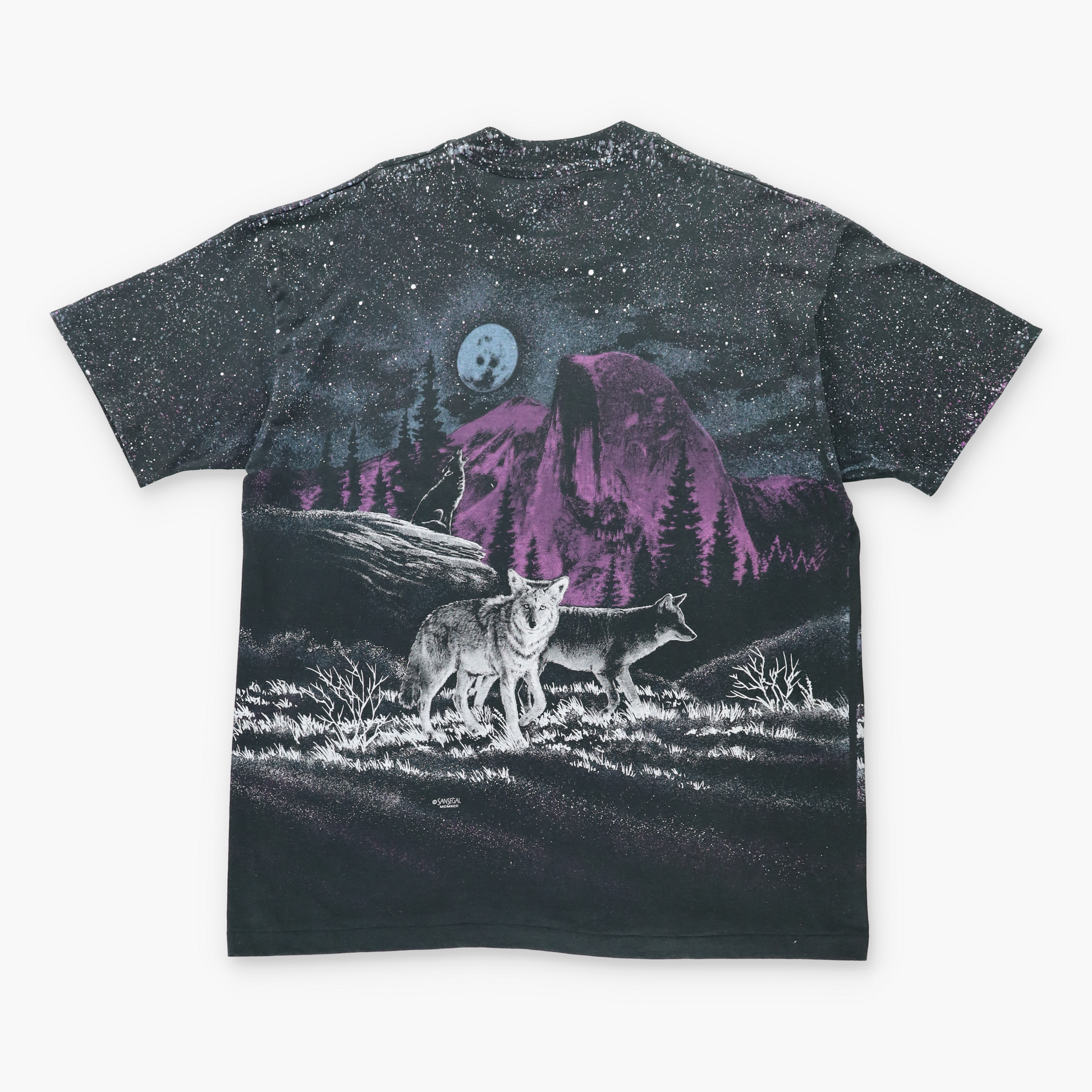 Vintage 'Yosemite' Wolf Mountain Starry Night All Over Print T-Shirt (XXL) Vintage Sole Melbourne