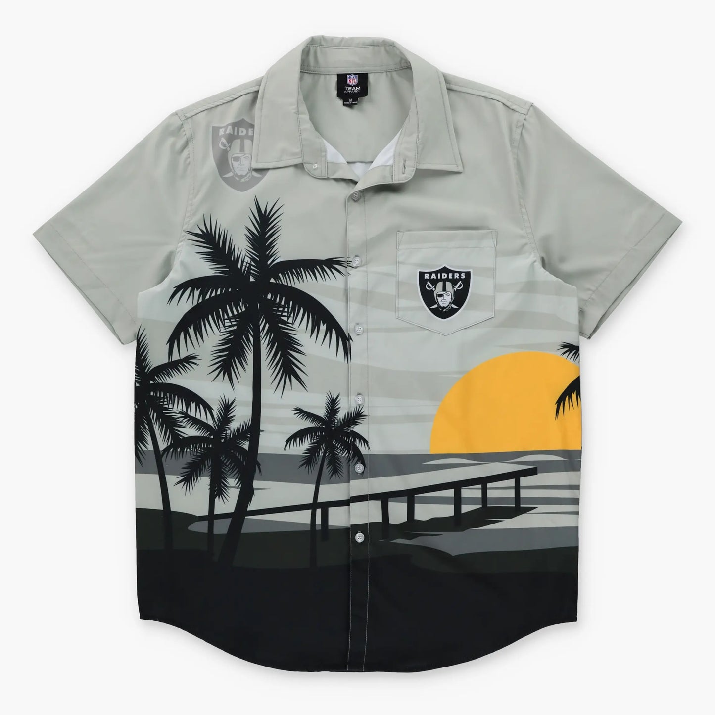 NFL TEAM APPAREL Las Vegas Raiders Button Up All Over Print Hawaiian Shirt (M)