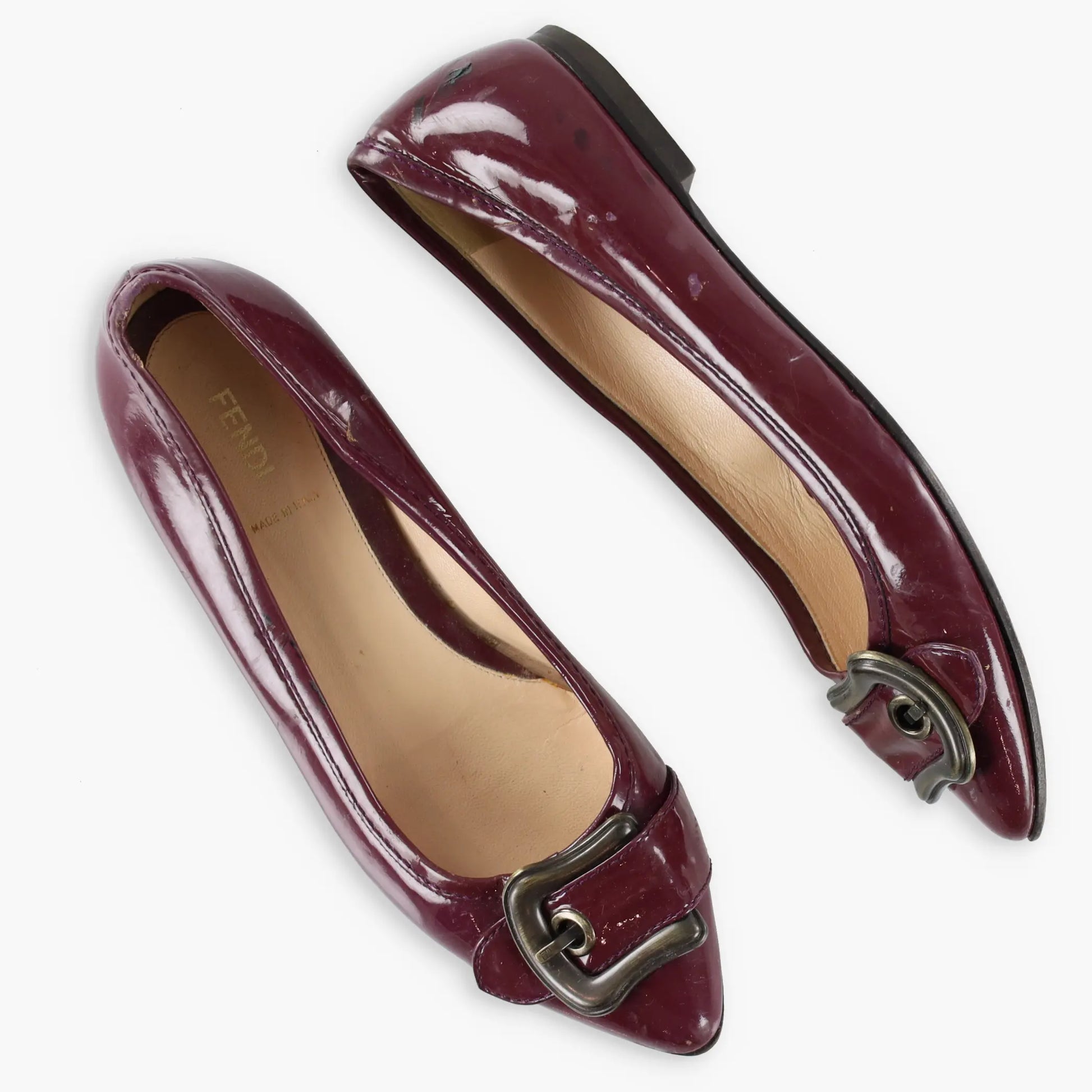 FENDI Patent Burgundy Buckle Italy Made Flats (39) Vintage Sole Melbourne