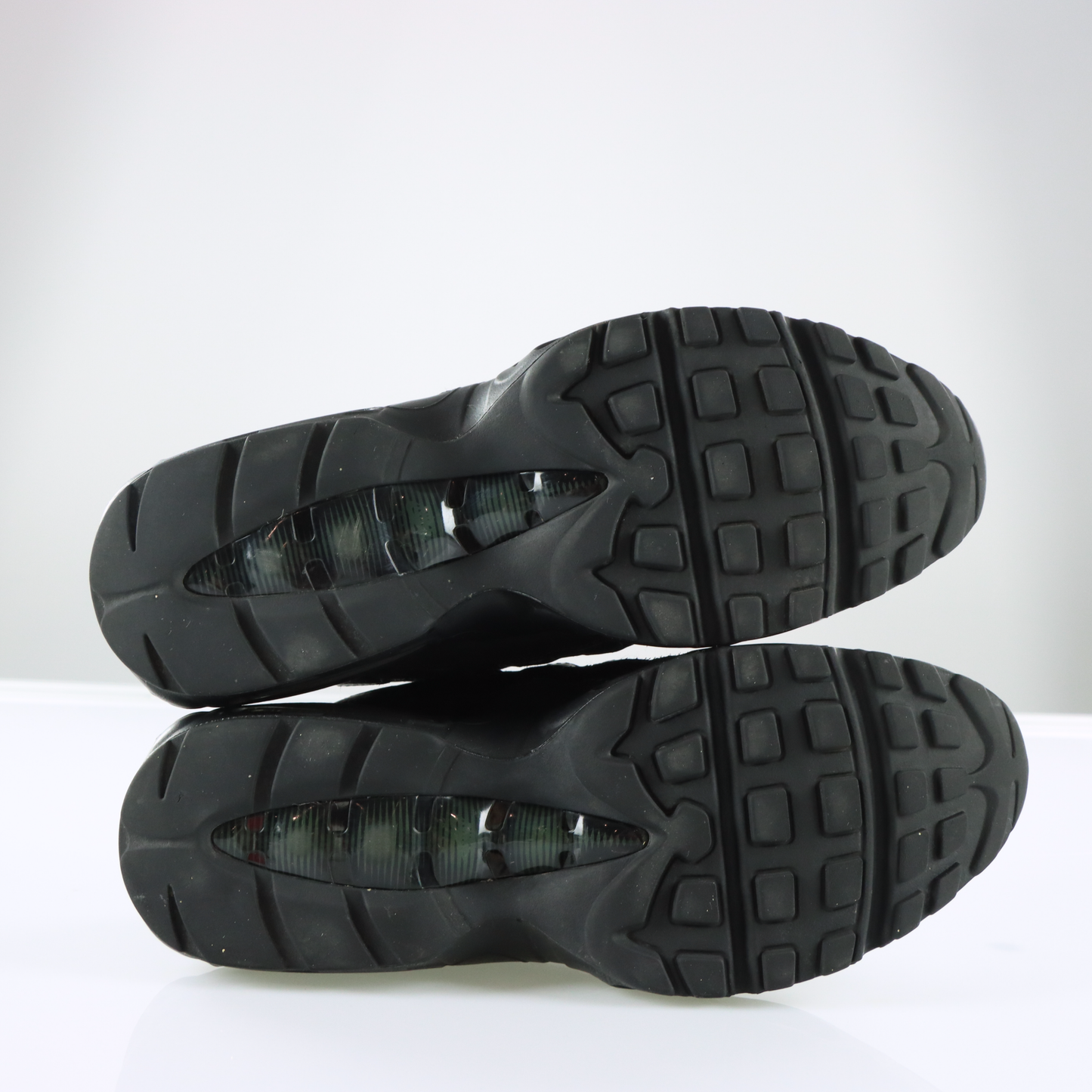 NIKE Air Max 95 Triple Black Sneakers (10)