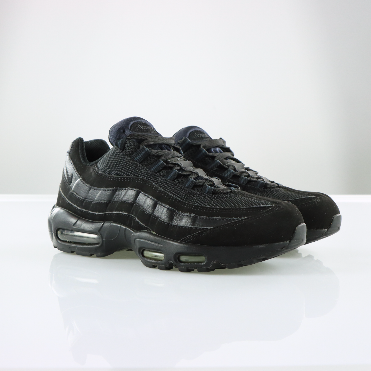 NIKE Air Max 95 Triple Black Sneakers (10)