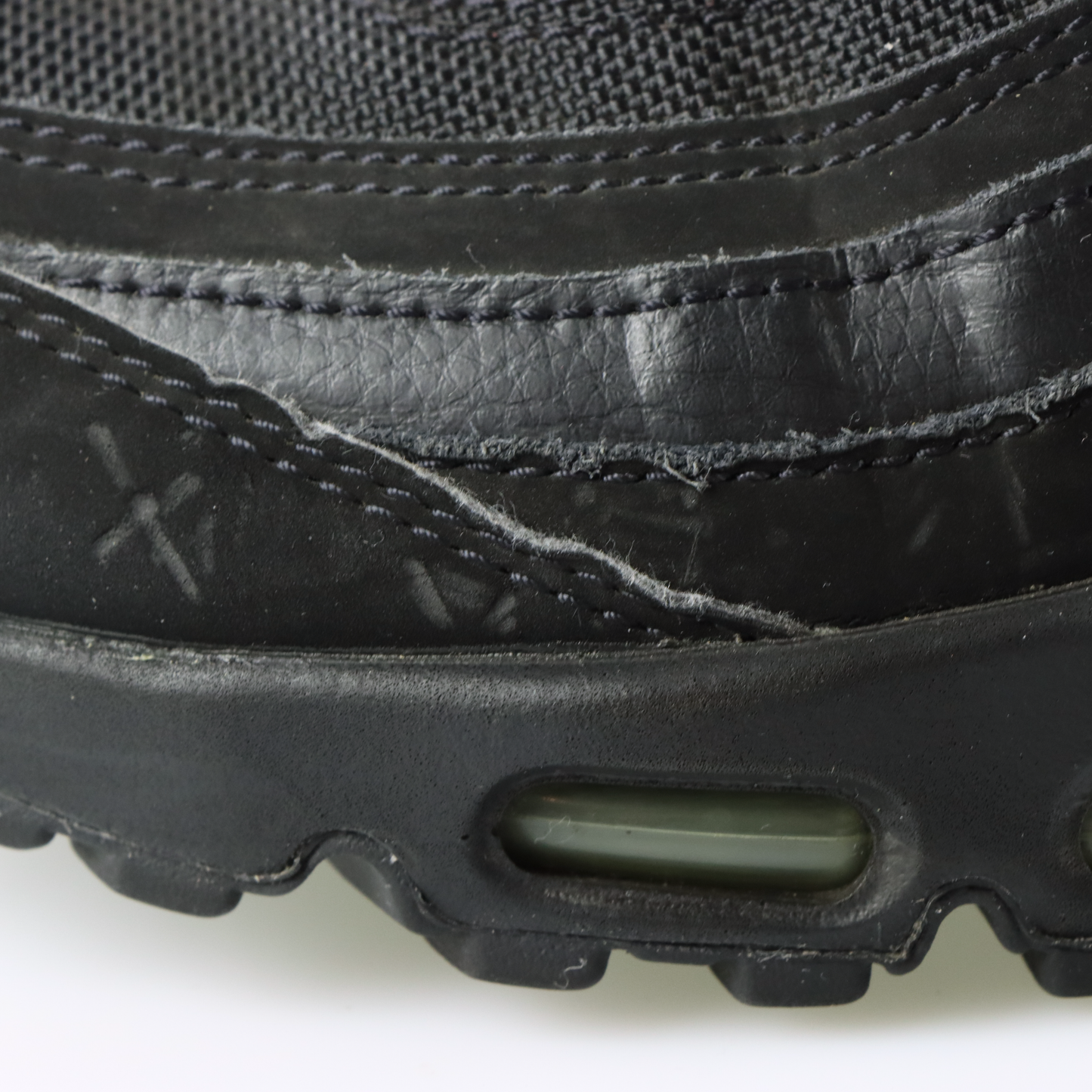 NIKE Air Max 95 Triple Black Sneakers (10)