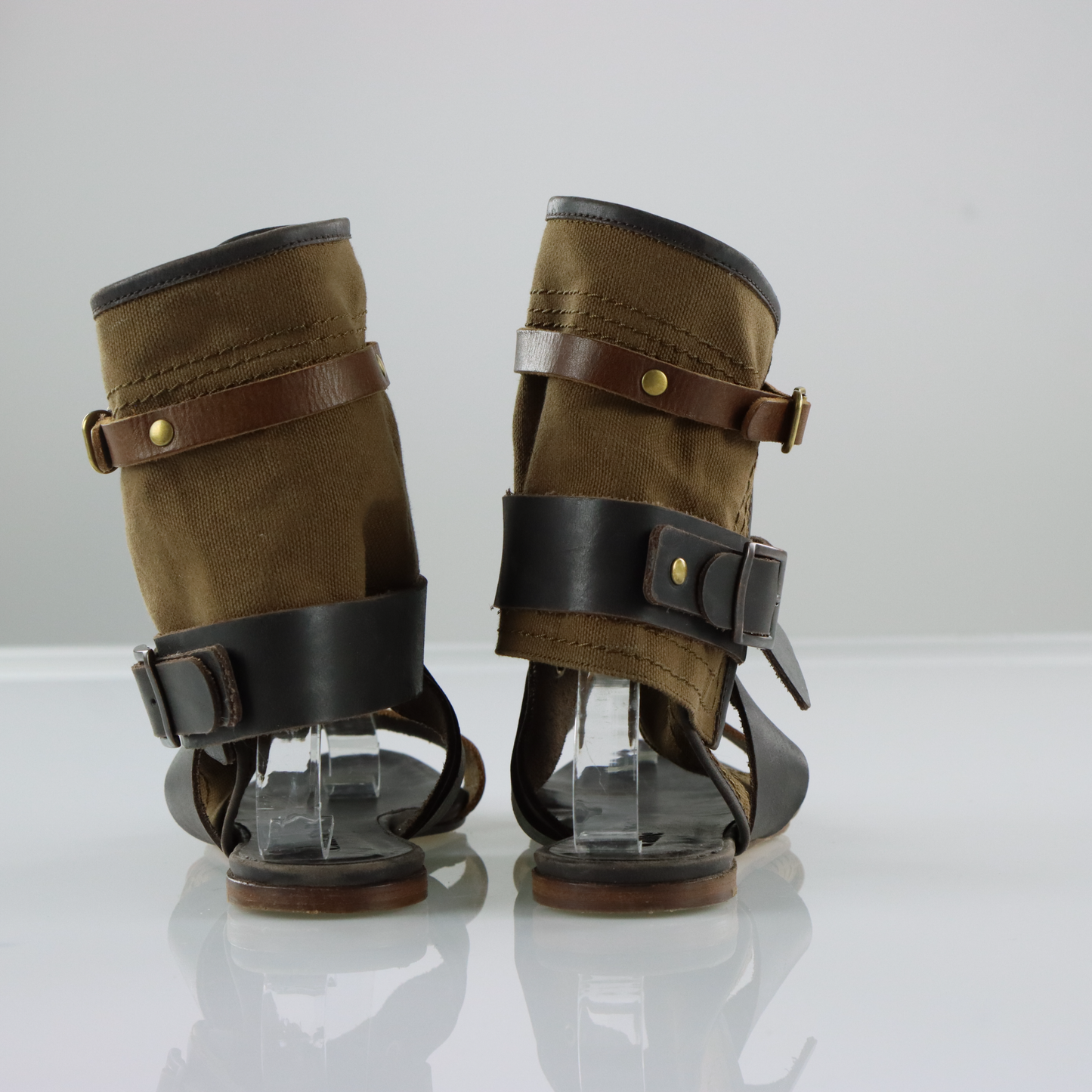 CHLOE Italian Made Canvas & Leather Adjustable Buckle Strap Gladiator Sandals (37.5)