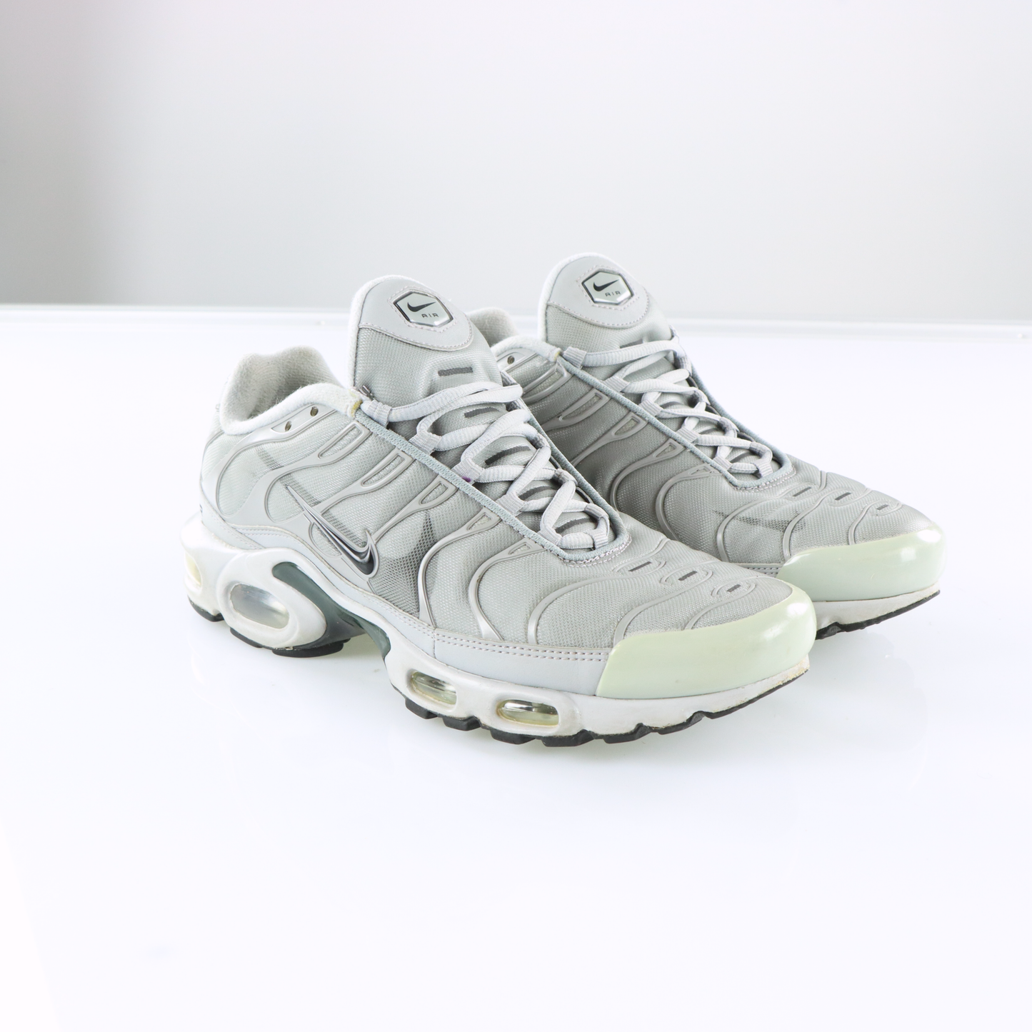 NIKE Air Max Plus 'Grey 3M' TN Sneakers (9)