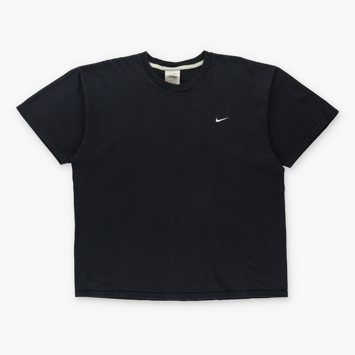 NIKE Embroidered Swoosh Logo Classic Black & White Tee (M-L)