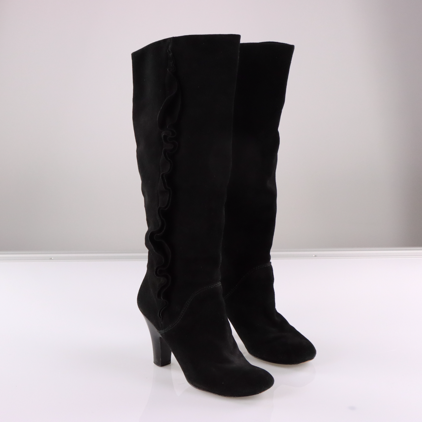 MARC BY MARC JACOBS Black Suede Ruffle Heeled Boots (38.5)