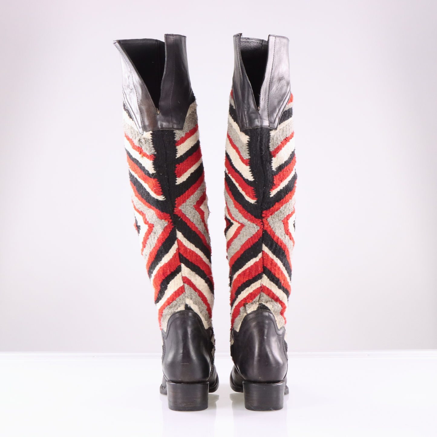 FREEBIRD BY STEVEN 'Cabal' Quilted Blanket & Leather Boots (39)