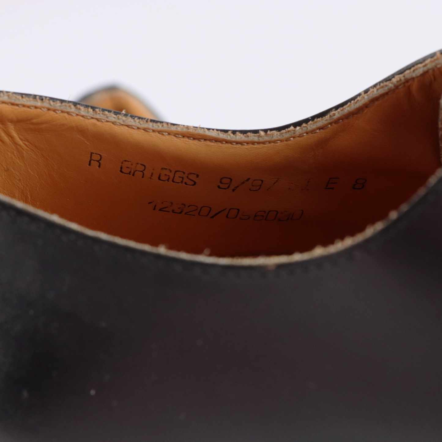 DR MARTENS 'Royal Mail' R. Griggs Black Leather Shoes UK Made (8)