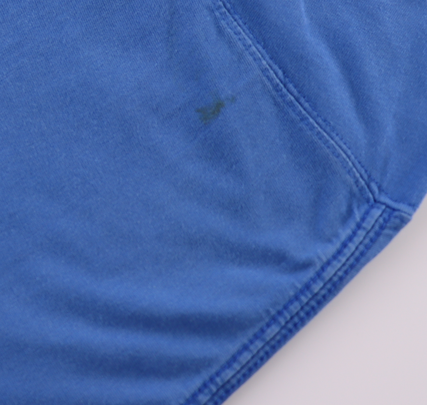 REEBOK Blue and White Embroidered Logo Cuffed Sleeve T-Shirt (L)