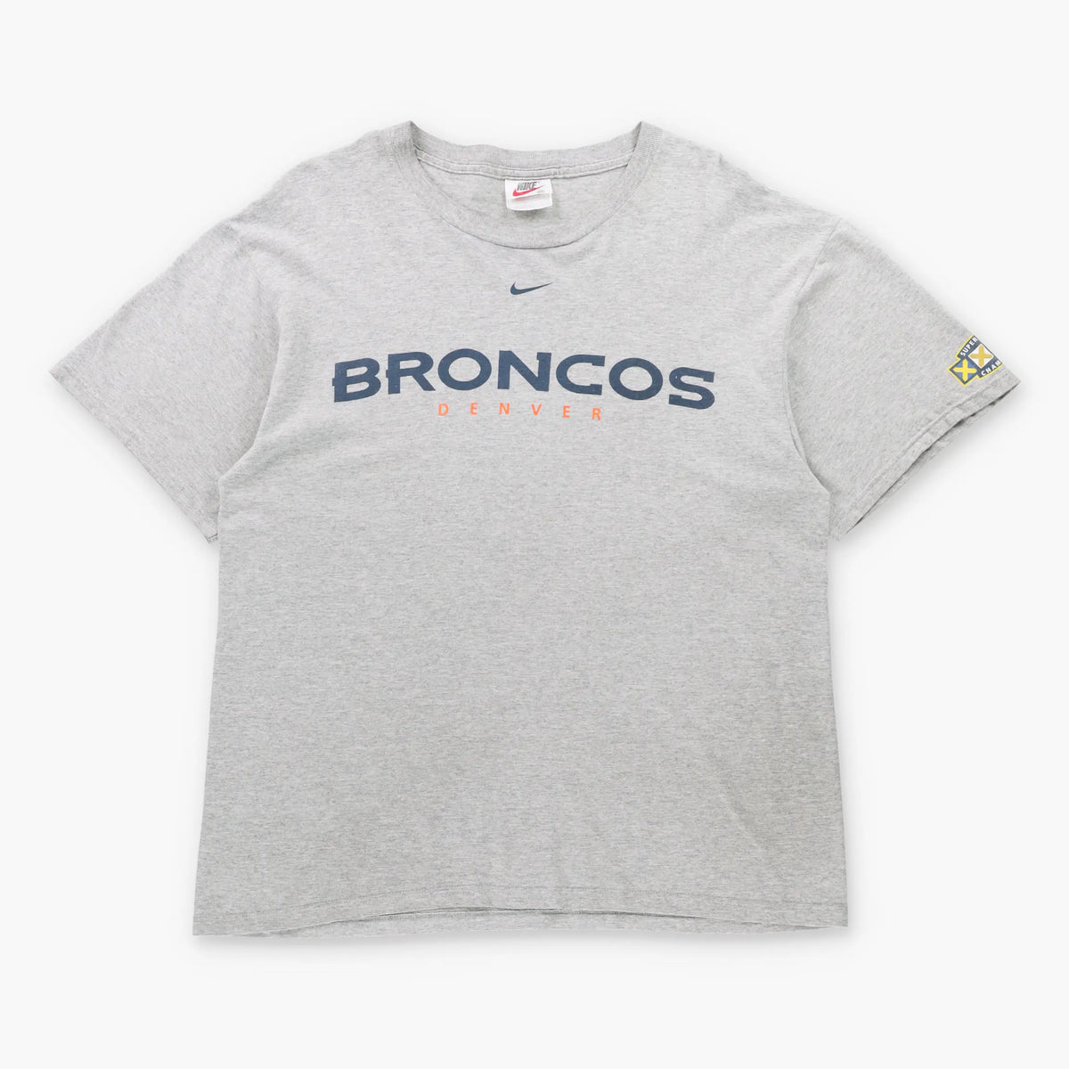 Vintage NIKE Denver Broncos NFL Centre Swoosh Logo American Football Tee (M-L)
