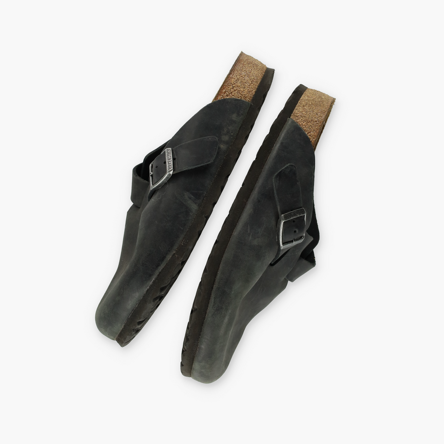 BIRKENSTOCK 'Boston' Black Leather Clogs (38/M5/L7)