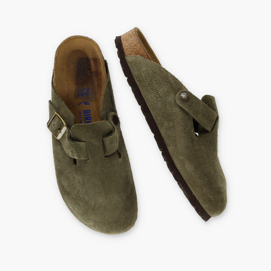 BIRKENSTOCK 'Boston' Green Suede Clogs (39/M6/L8)