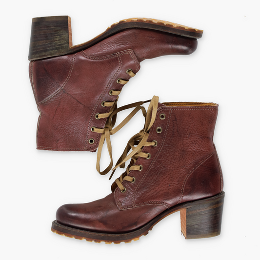 FRYE 'Sabrina' Lace-Up USA Made Combat Ankle Boots (7.5)