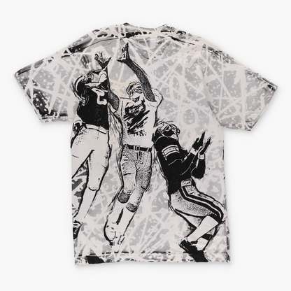 Vintage HOOTERS Football All Over Print Single Stitch Tee (M-L)