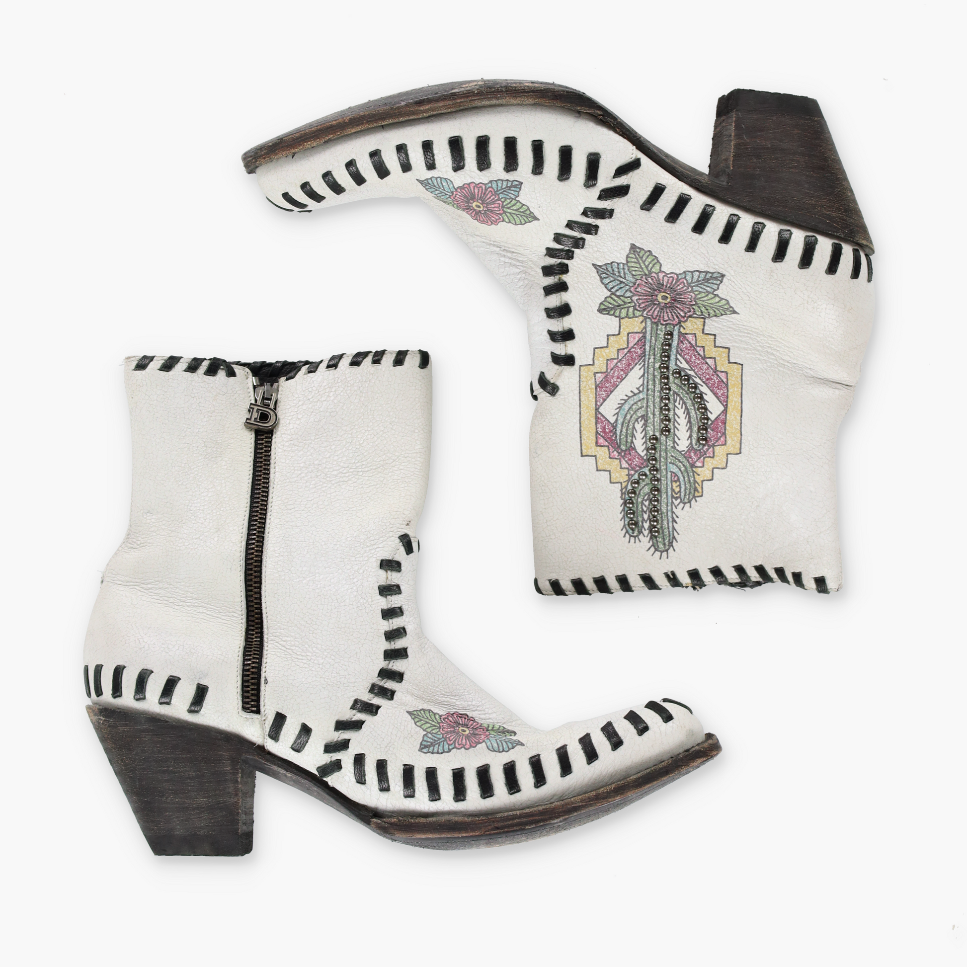 Vintage DOUBLE D RANCH By Gringo Stud & Floral White Western Boots (10B) *Aubs Vintage Sole Melbourne