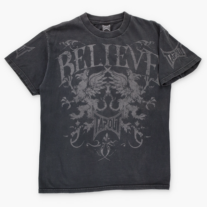 TAPOUT "Believe" Grey Griffins Graphic MMA Y2K Style Faded Black Tee (M)