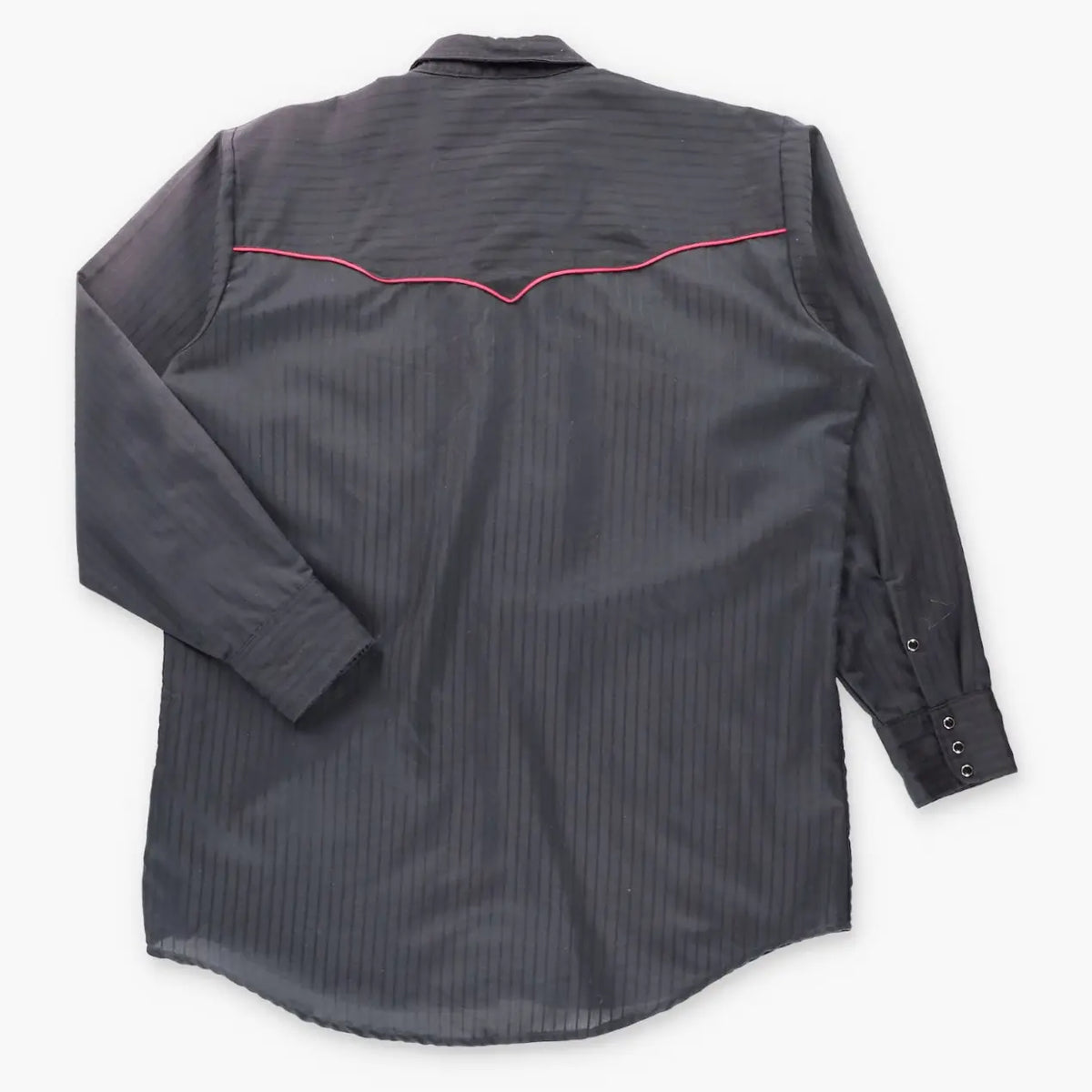 Vintage MWG Black And Red Long Sleeve Snap Button Western Shirt Canada Made (L-XL)