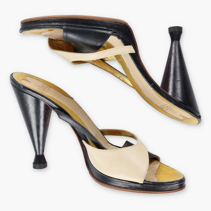 Vintage FENDI 90's Geometric Italy Made Black & Cream Leather Heels (39.5)