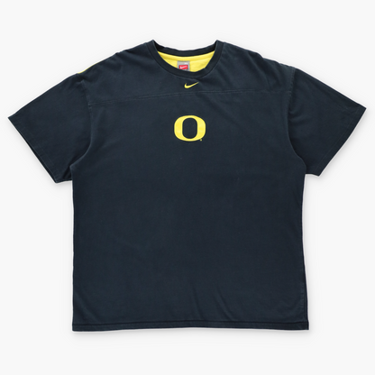 NIKE Team Oregon Ducks Embroidered Logo Patch & Centre Swoosh Tee (XL)